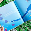 il tema dei dinosauri di questo libro personalizzato affascina i bambini.