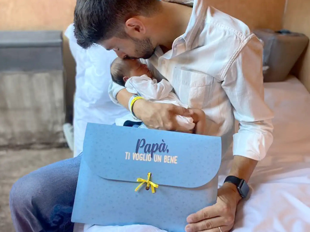 Celebra papà con il regalo ideale: un libro speciale pieno di foto, ricordi e parole di gratitudine.