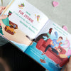I regali unici per papà sono i migliori, così come questo libro personalizzato per la Festa del Papà e l'illustrazione sul leggere con i bambini.