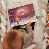 In questo meraviglioso libro di Natale personalizzato, immergete uno o due bambini nella magia delle feste.