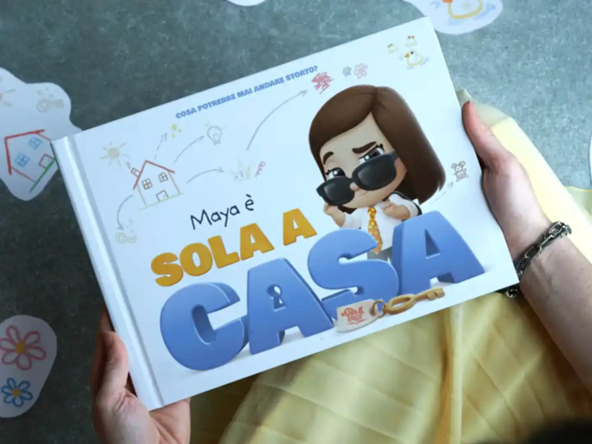Il nuovo divertente libro "Amelia è sola in casa" è completamente personalizzato e pieno di storie divertenti.